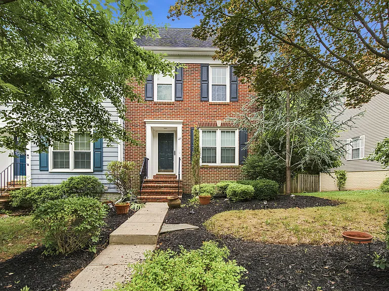 27 Ryan Ct — Photo 2