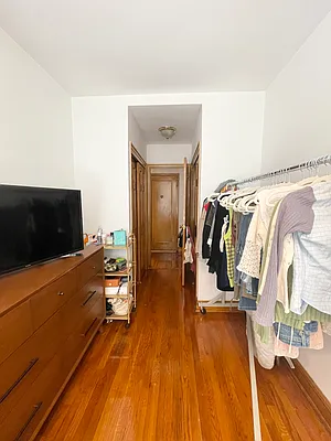 Rented by Oxford Property Group | media 9