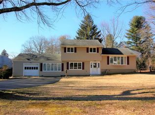10 Branton Dr, East Brunswick, NJ 08816