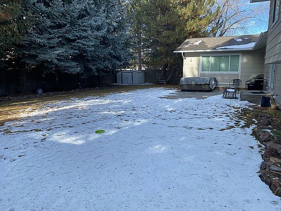 4th image of 1986 Tiffany Dr