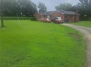 5729 Holland Rd, Suffolk, VA 23437