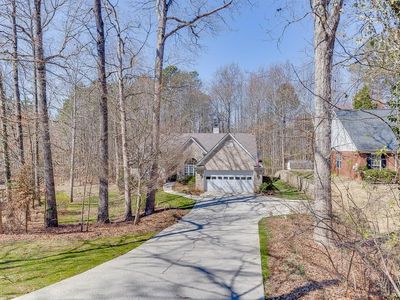 6238 Huckleberry Rdg, Flowery Branch, GA, 30542