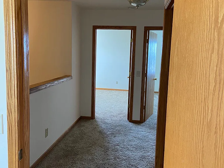 514 N Westmount Dr #1 — Photo 14