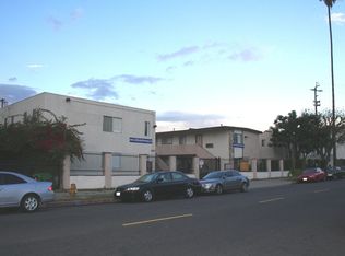 1137 W 36th Pl APT 4, Los Angeles, CA 90007
