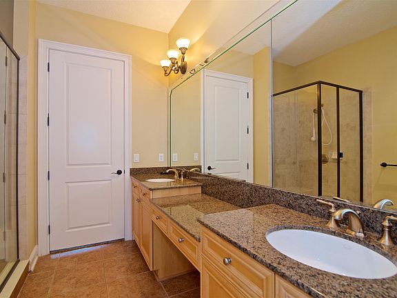 3rd image of 13924 Atlantic Blvd