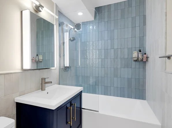 446 East 86th Street 7C image 5 of 5