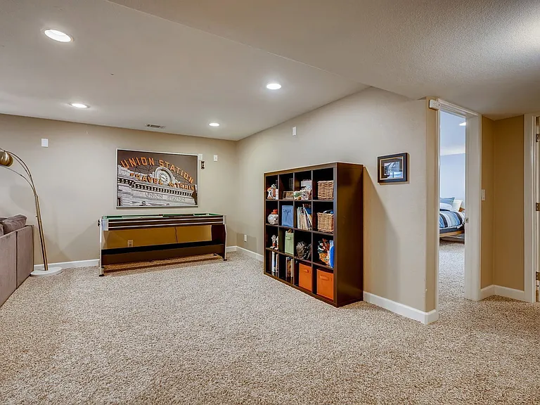 1020 Ulster St — Photo 14