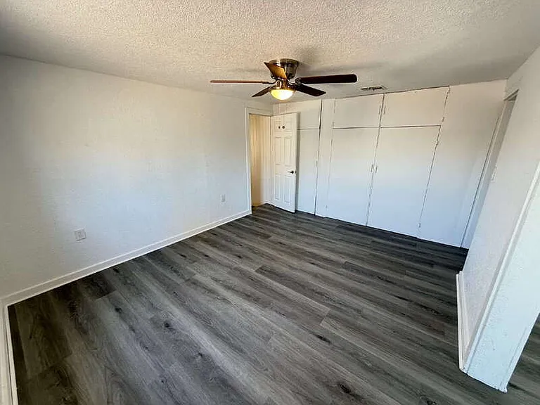 352 W Roosevelt Ave — Photo 21