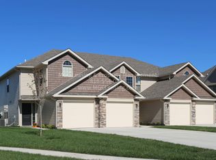 130 Barberry Ln, Raymore, MO 64083