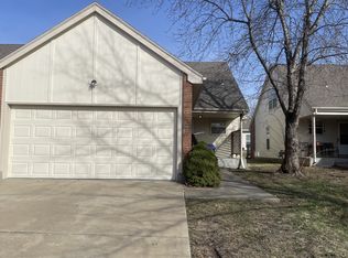 3544 SW Atwood Ave, Topeka, KS 66614