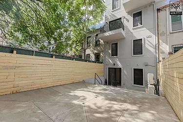 Rented by New York Residence