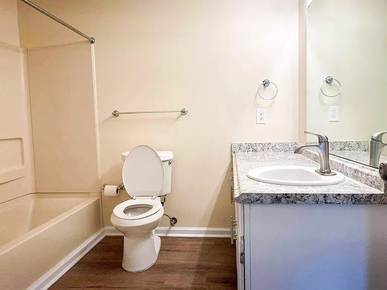 2750 W Pershing Blvd #203 — Photo 18