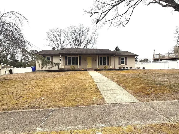 108 Cypress Ct, Hammonton, NJ 08037