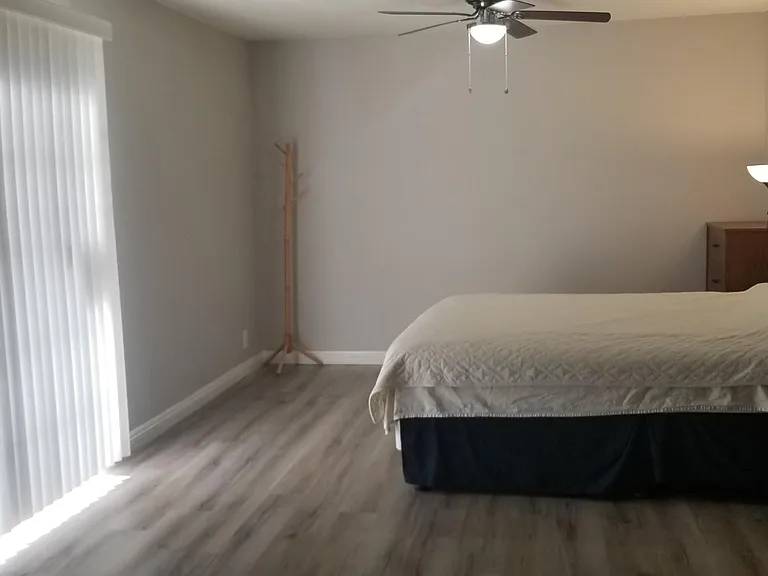 7957 Firethorn Ln — Photo 17