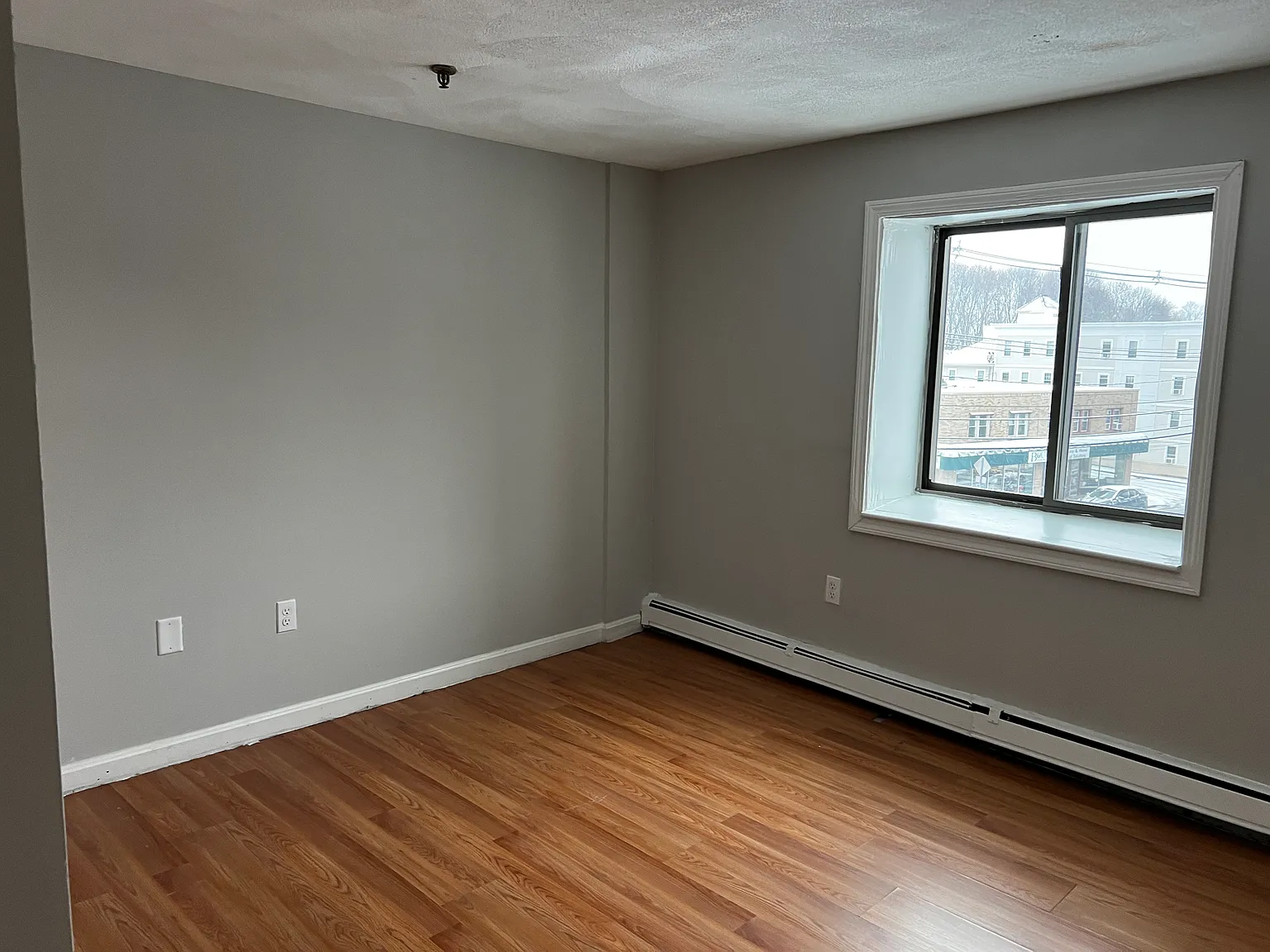 85 Broad Street Apartments — Photo 4