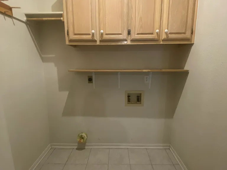 1703 Tanglewood Dr — Photo 12