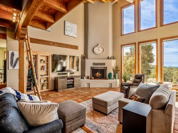 90 Double Arrow Rd, Santa Fe, NM 87505