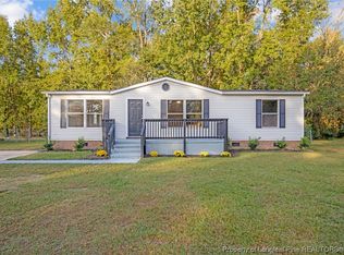 1136 Pasture Ln, Fayetteville, NC 28312