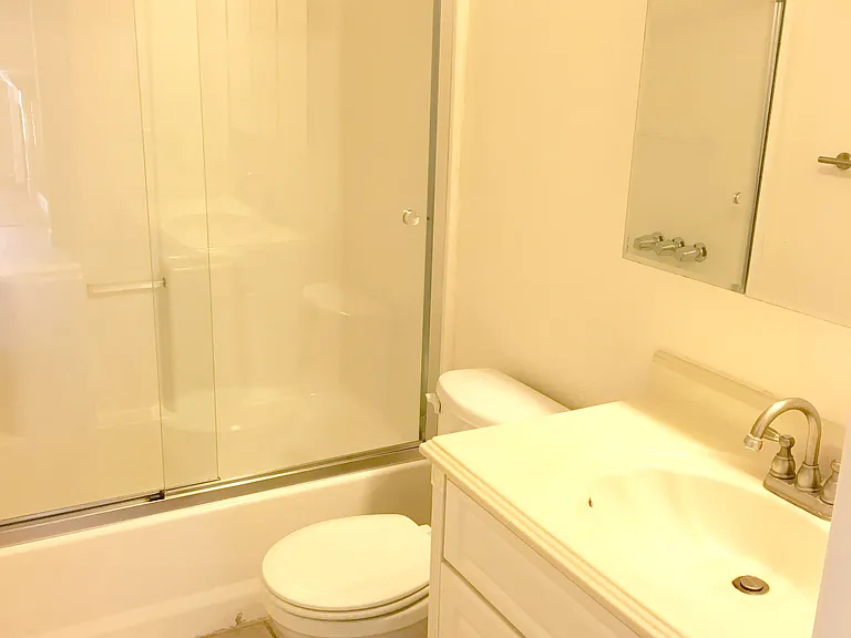 419 Hill St #4 — Photo 10