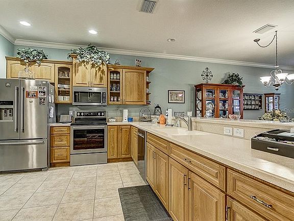 4th image of 9722 Taylor Rose Ln