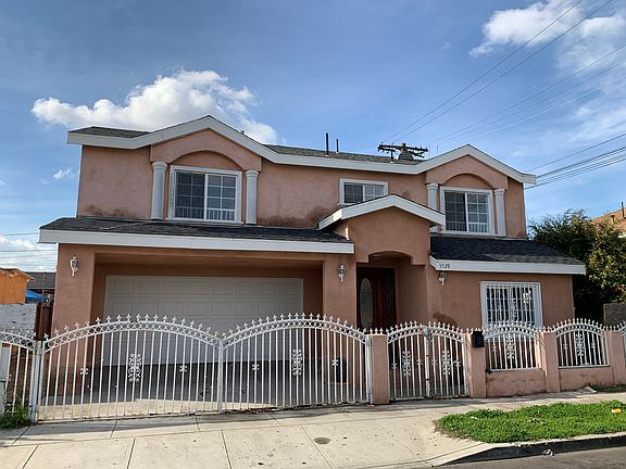 3rd image of 3529 S Saint Andrews Pl