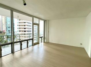 1408 Brickell Bay Dr APT 916, Miami, FL 33131