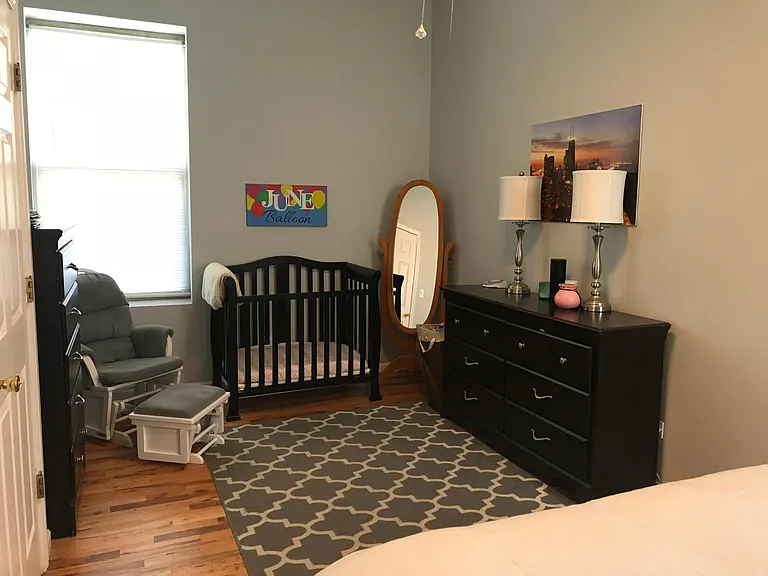 3307 N Southport Ave #2R — Photo 5