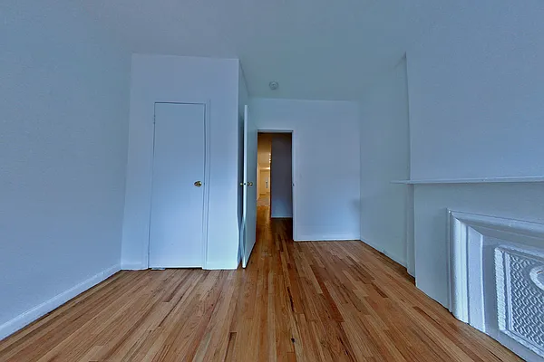 Rented by CitySites Real Estate Group | media 7