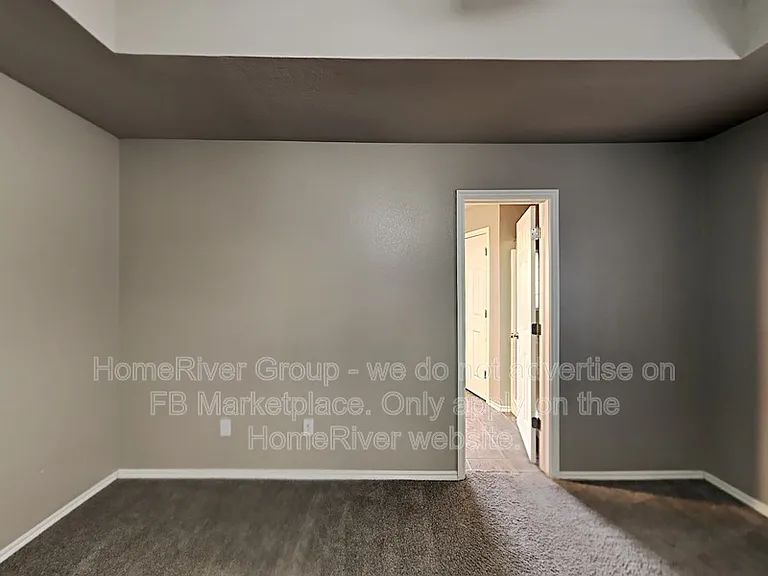 1028 Westridge Dr — Photo 12