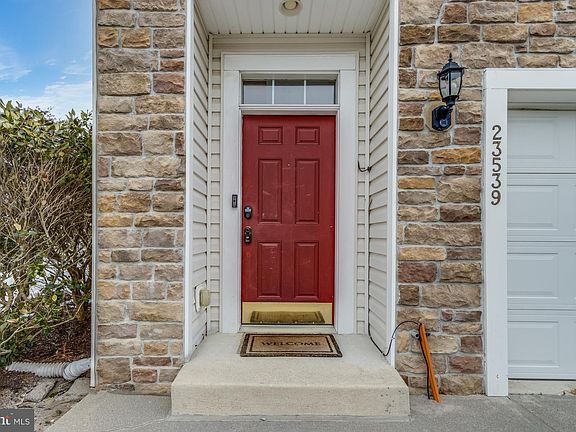 4th image of 23539 Devonshire Rd #75