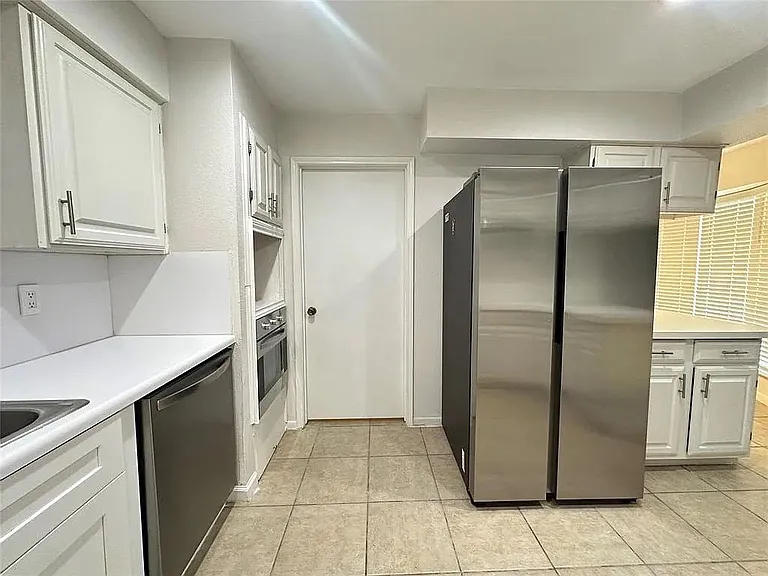 12139 Huntington Park Dr — Photo 13