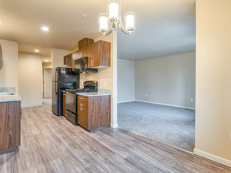 Wild Horse Mesa Apartments — Photo 31