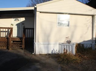 132 English Village Park, Nixa, MO 65714