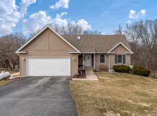 1458 W Indian Heights Dr, Oregon, IL 61061