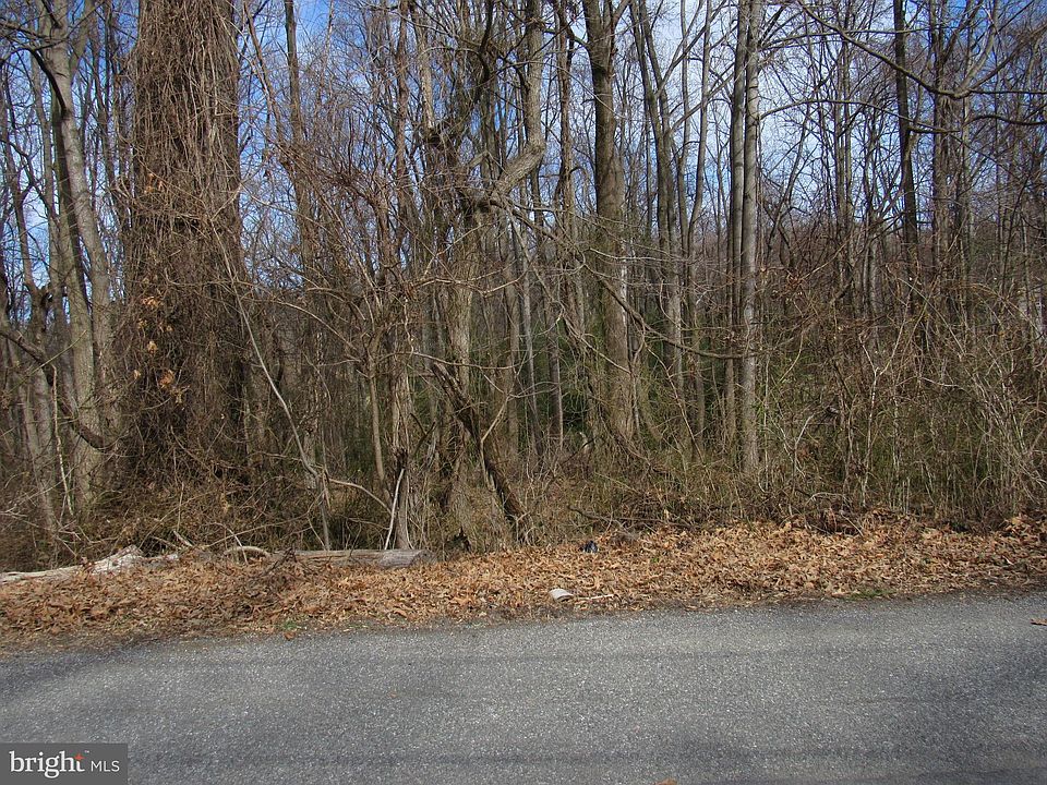 2nd image of 1208 Broadview Rd