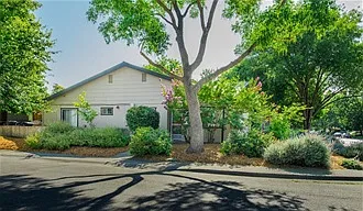 701 Braddock Ct