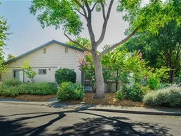 701 Braddock Ct, Davis, CA 95618
