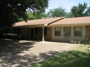 2313 Renee St, Corsicana, TX 75110