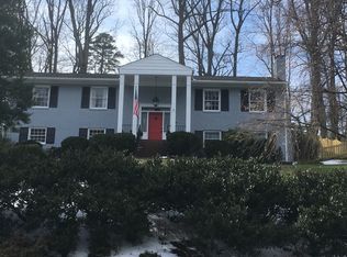 1538 Forest Villa Ln, Mc Lean, VA 22101