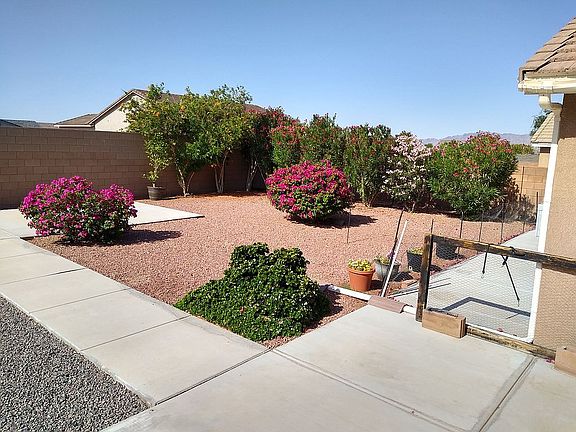 4th image of 1726 E Desert Fern Way