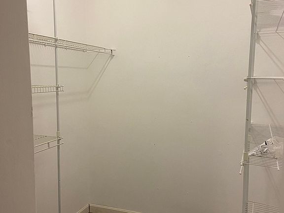 Walk in closet