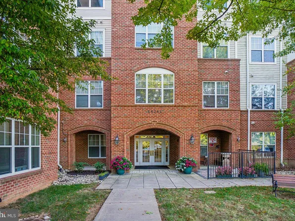 14241 Kings Crossing Blvd Unit 210, Boyds, MD 20841