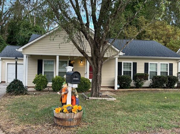 2126 Carlisle Way