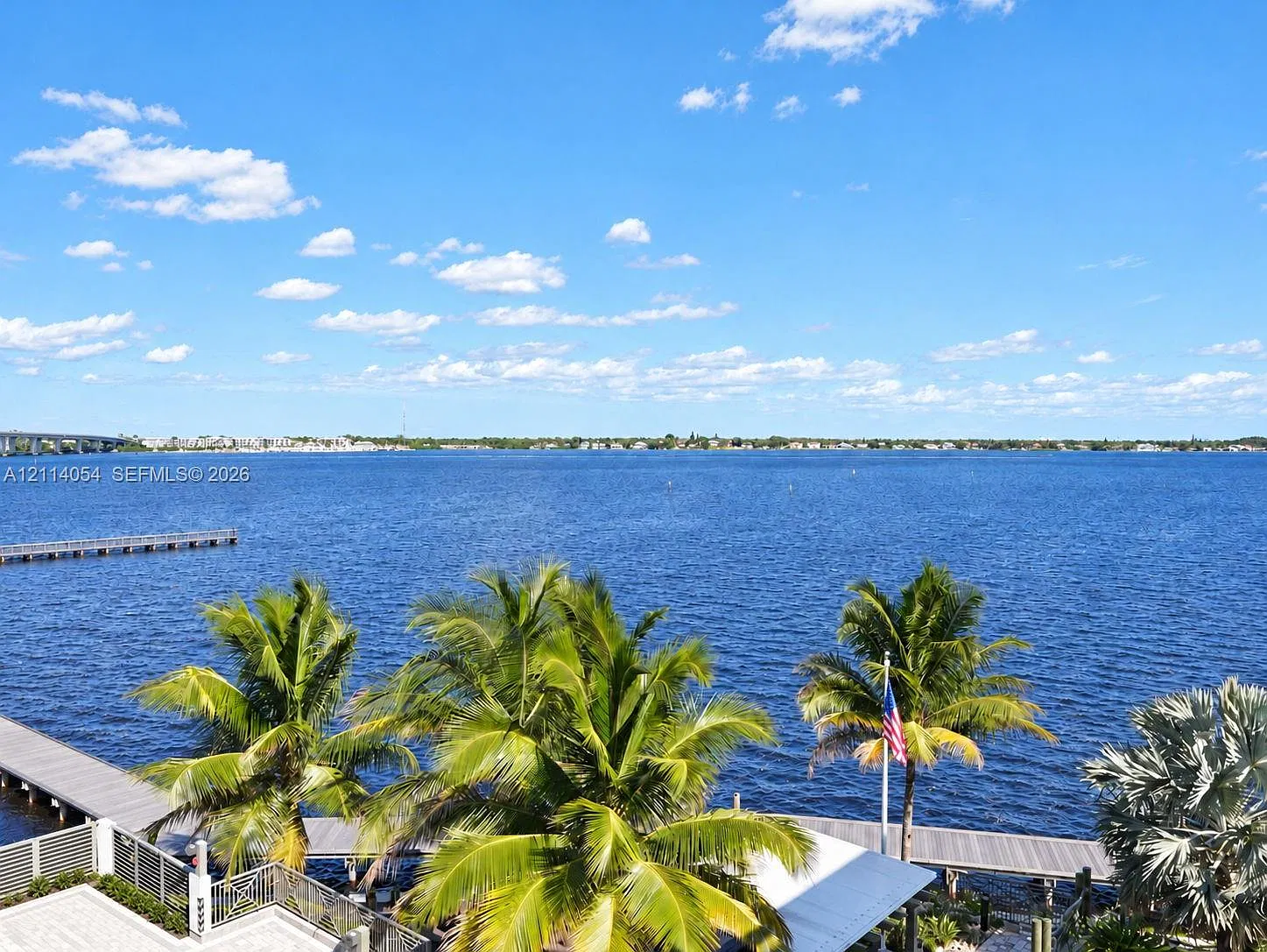 Sailfish Cove On The River — Photo 3