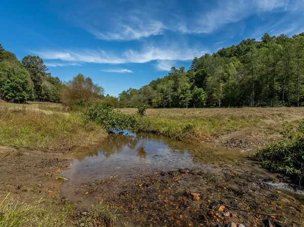 122 Black Rock Rdg, Mineral Bluff, GA 30559