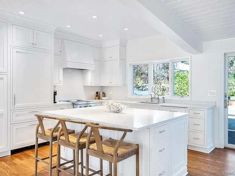 1 Cooper Ln — Photo 12