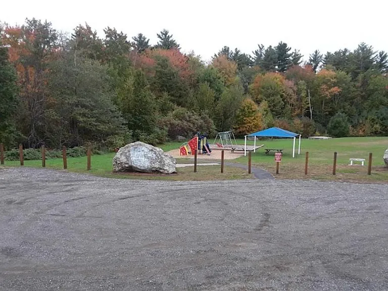 Diamond Dr — Photo 16