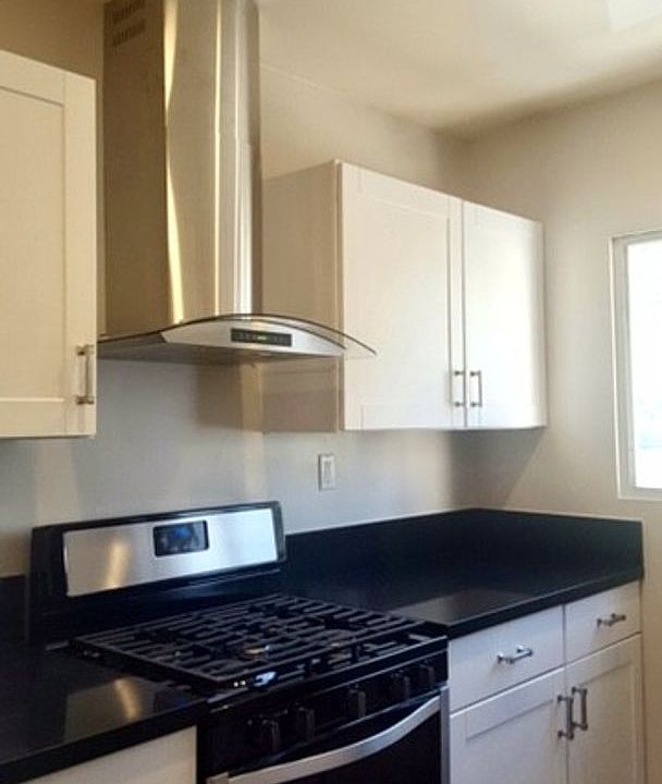 1st image of 12017 Pacific Ave APT 8