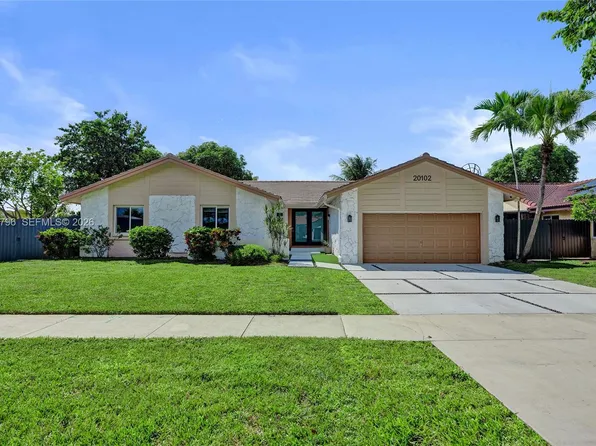 20102 NW 62nd Ave, Hialeah, FL 33015