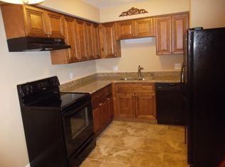 8164 24 Mile Rd #18, Utica, MI 48316